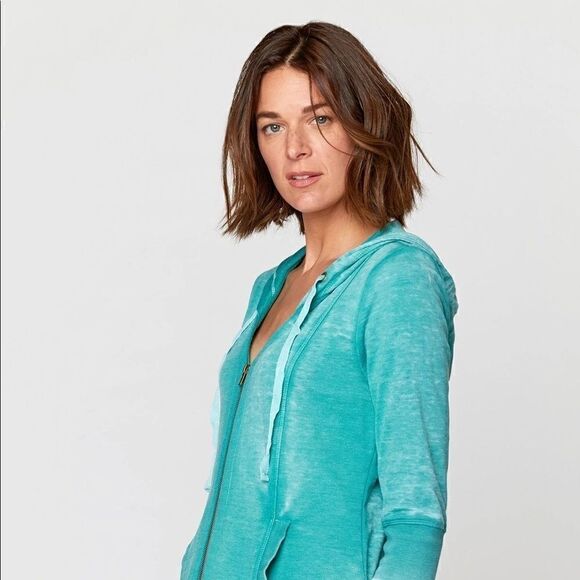 XCVI Cotton Trendy Tropical Blue Women’s 3/4 Sleeve DrawString Hoodie zip up NWT - Picture 3 of 4